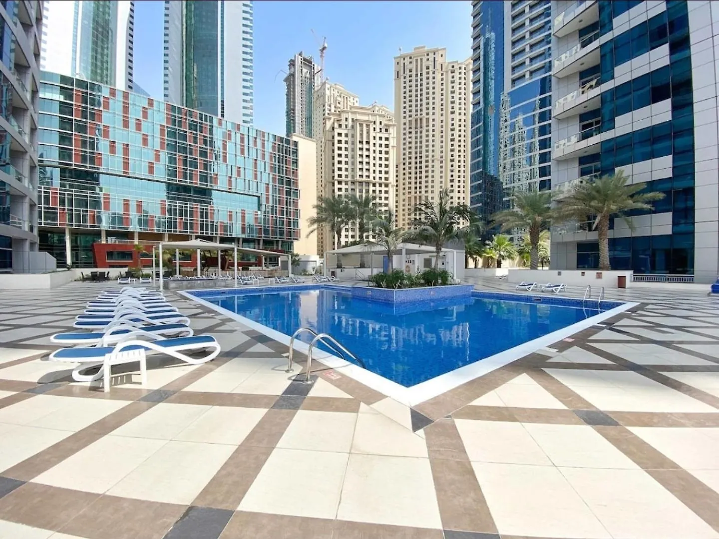 Amazing 1Br Apartment With Dubai Marina View And Pool View --- Next To Jbr Beach---Opp Jbr Tram Station 0*,